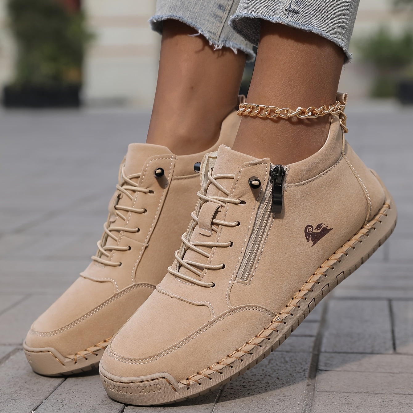 Hildesheim  – Komfortable orthopädische Sneakers + Reißverschluss