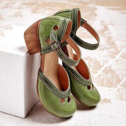 Fürth - Orthopädische Sandalen mit niedrigem Absatz