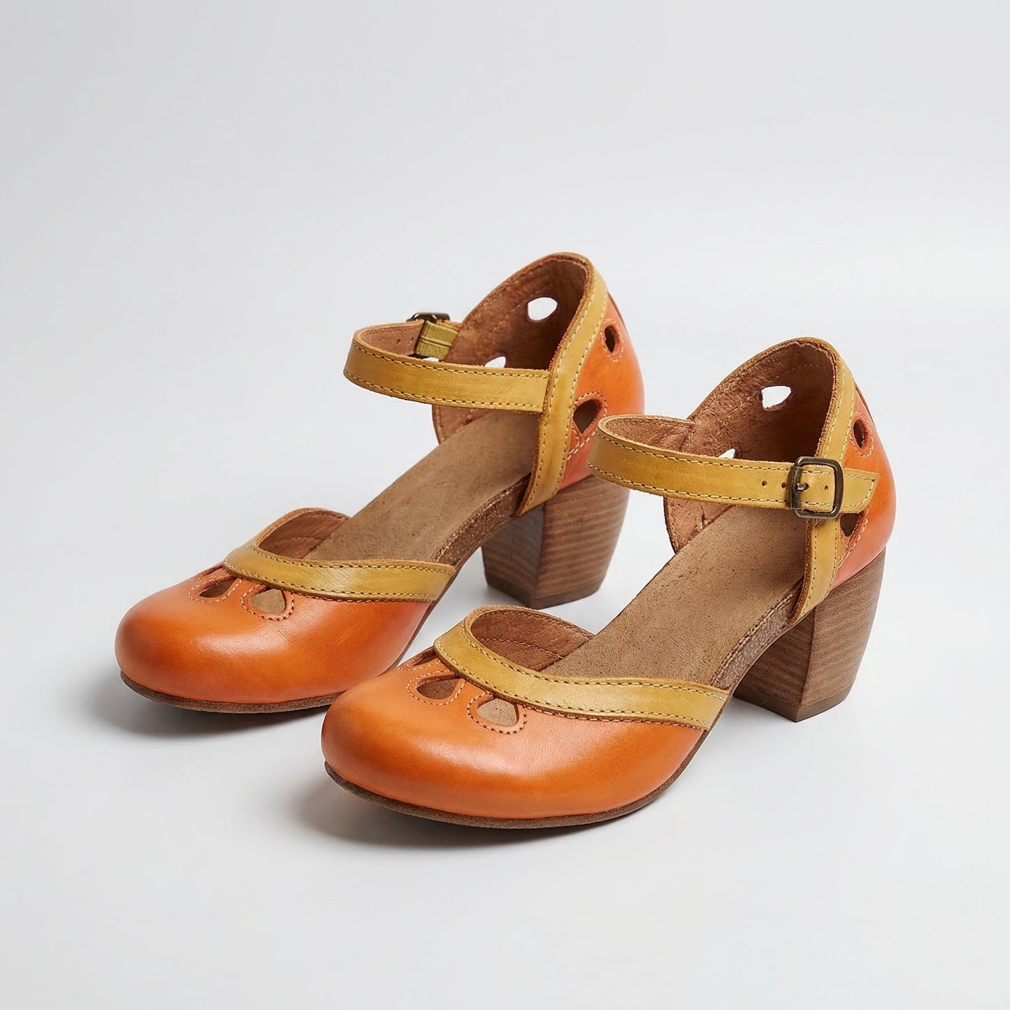 Fürth - Orthopädische Sandalen mit niedrigem Absatz